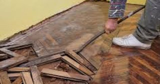 Демонтаж пола в квартире в Кольчугино - Стоимость от 523 рублей | Сварной-Кль