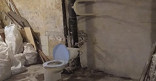 Демонтаж сантехкабины в панельном доме - цена от 1046 рублей | Сварной-Кль